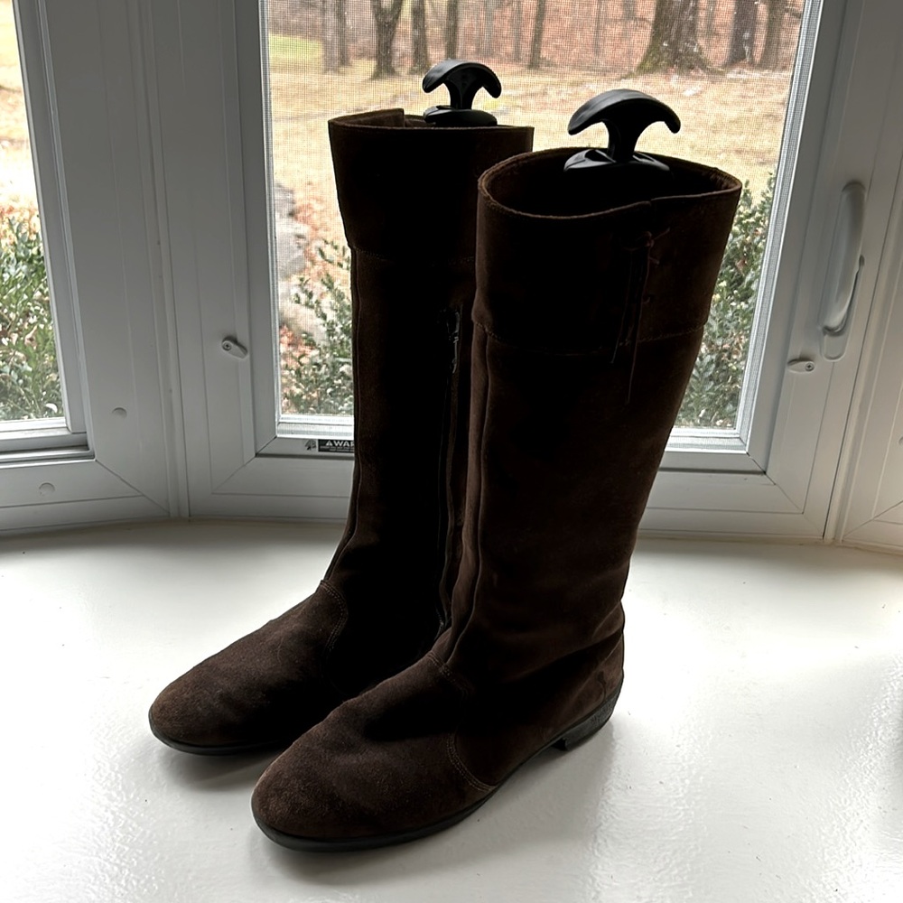 Shearling lined brown suede boots